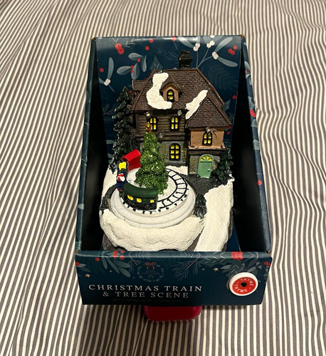 Cosy cottage christmas - christmas, &