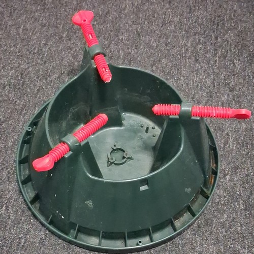 Green plastic round christmas - plastic,